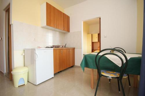 Apartment Starigrad 6587b