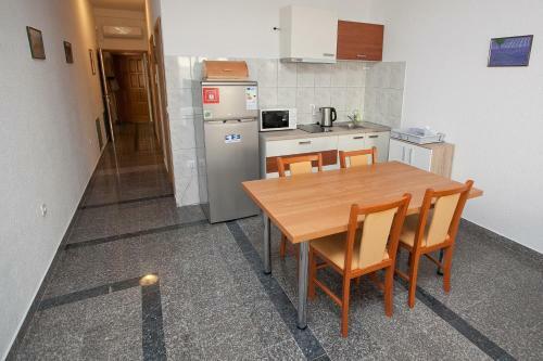 Apartment Tro?elj