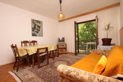 Apartments By The Sea Starigrad (Paklenica) - 6626