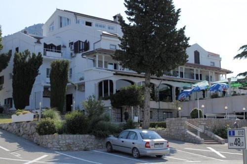 Hostal Triple Room Starigrad 3335c