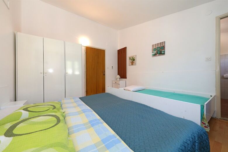 Hostal Apartments And Rooms Dragica