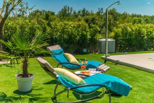 Stokovci Villa Sleeps 6 Pool Air Con Wifi