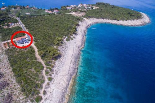 Apartment Necujam 13726b