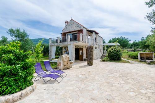 Wine & Vino Holiday Home
