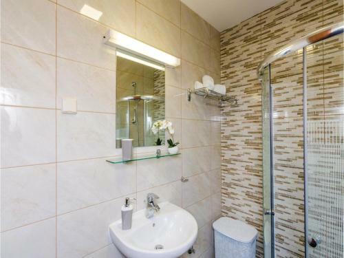 Apartment In Ston