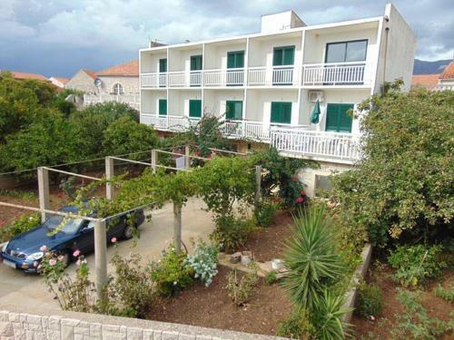 Apartment Sucuraj 12887b