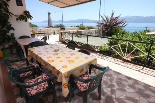 Hostal Triple Room Sucuraj 6734c
