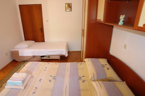 Apartments Leontina