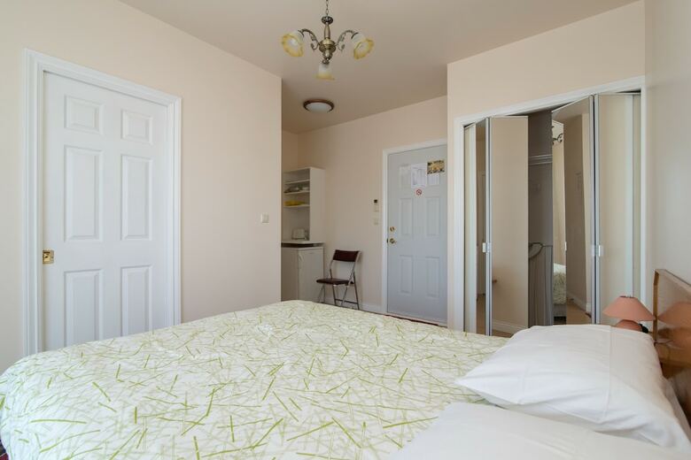 Hostal Apartments Mijajov Dvor
