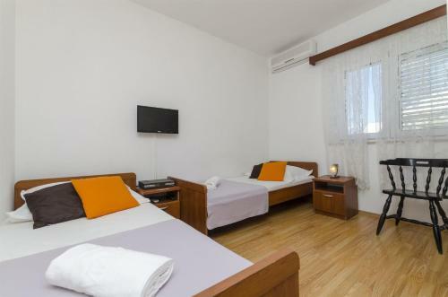 Apartamento Holiday Home Jaka