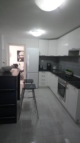 Apartment In Supetar 3361-4