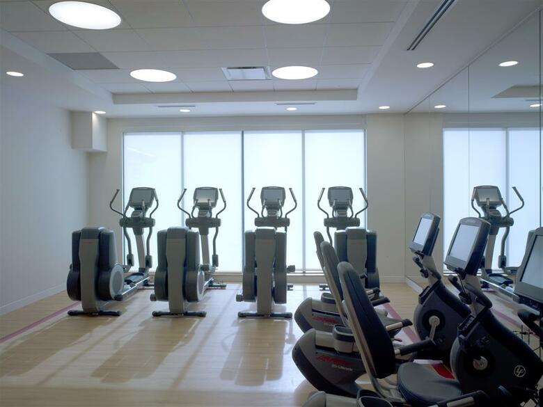 Sheraton Vancouver Airport Hotel
