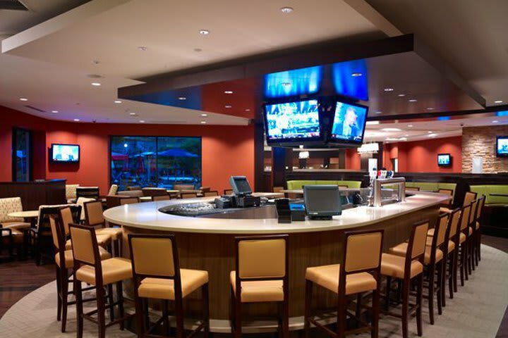Sheraton Vancouver Airport Hotel