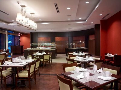 Sheraton Vancouver Airport Hotel