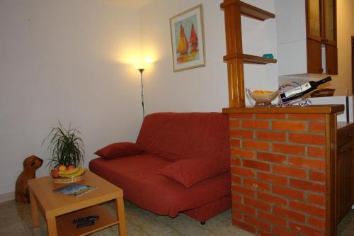 Apartment Supetar 13180c