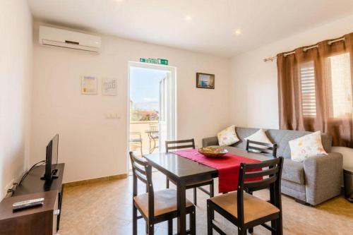 Apartment Supetar 16294b