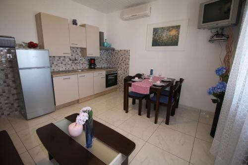Apartment Sutivan 15502d