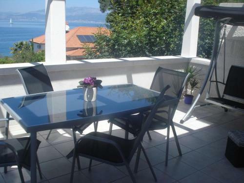 Apartments By The Sea Sutivan (brac) - 15275