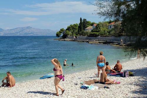 Apartments By The Sea Sutivan (brac) - 2849