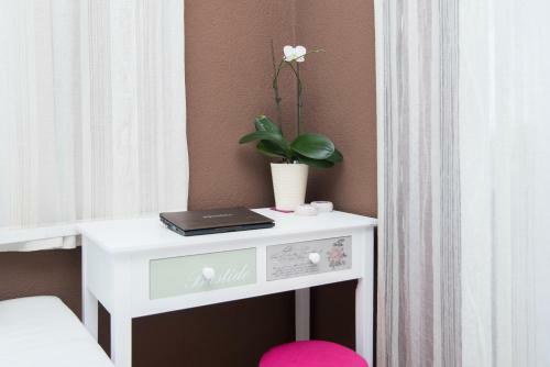 Apartment Eden