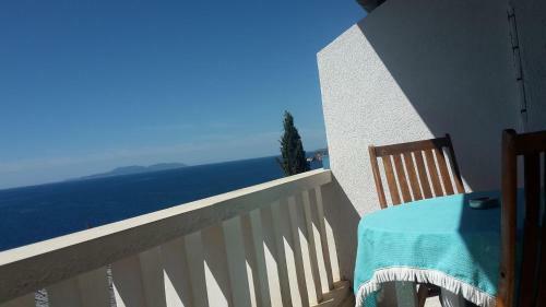 Apartments Dragomil