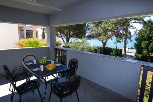 Sea Sound Apartments Rea