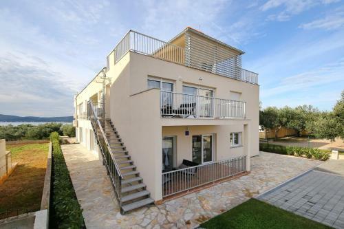 Apartments Matkovic