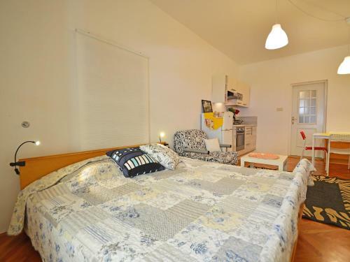 Apartment Cmiljina.1