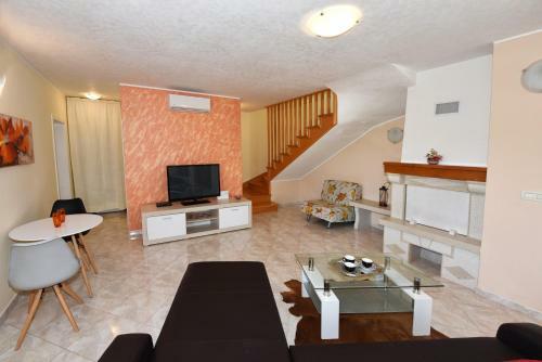 Villa Kmacici 598