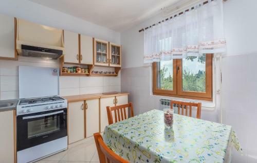 Hostal Apartments Marinela Korsa