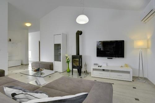 Villa Cristalines