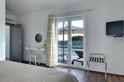 Villa Cristalines