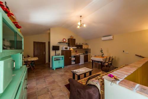 Hostal Villa Valtrazza