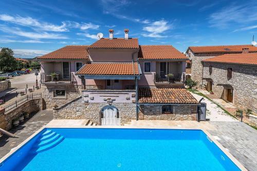 Hostal Villa Valtrazza