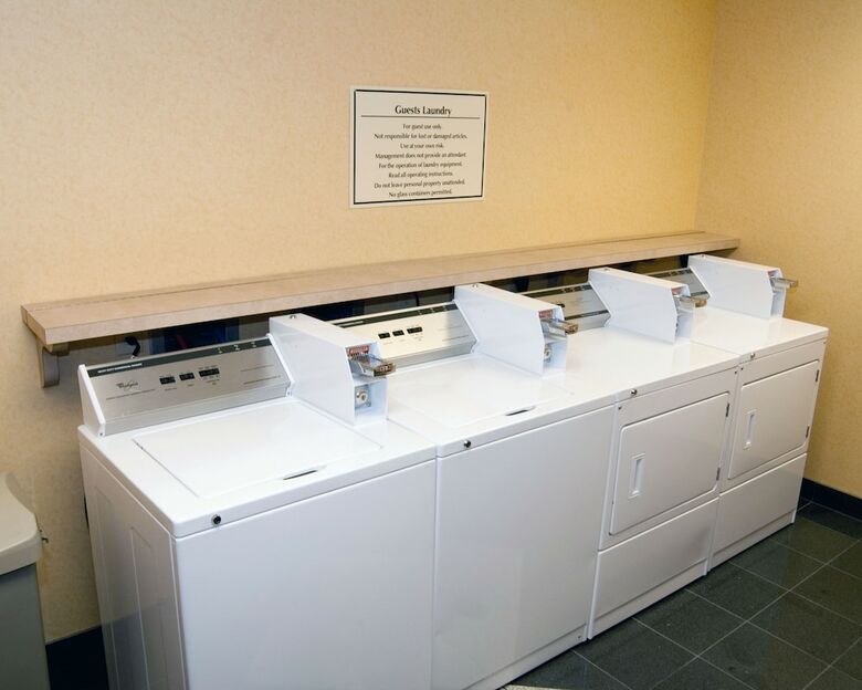 Hotel Comfort Suites