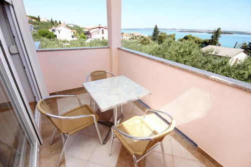 Apartments By The Sea Tkon (pasman) - 6215
