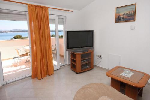 Apartments By The Sea Tkon (pasman) - 6215