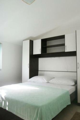 Apartment Tkon 5840b