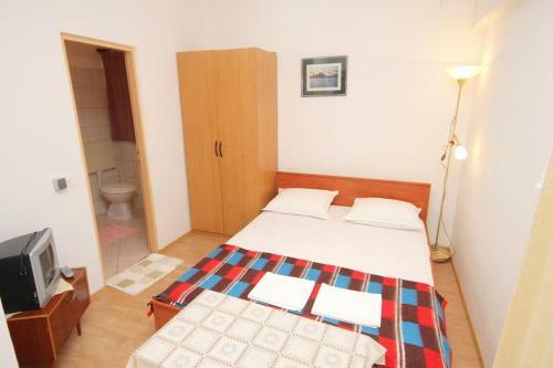 Apartments By The Sea Tkon (pasman) - 5840