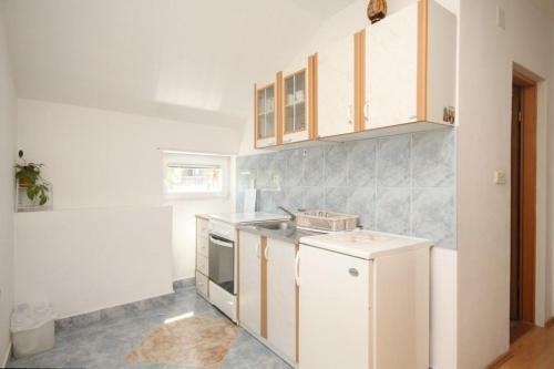 Apartments By The Sea Tkon (pasman) - 8227
