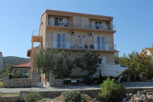 Hostal Double Room Tkon 8377c