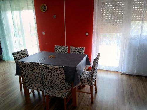 Apartments With A Parking Space Tkon (pasman) - 5827
