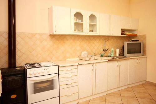 Apartments By The Sea Tkon (pasman) - 822