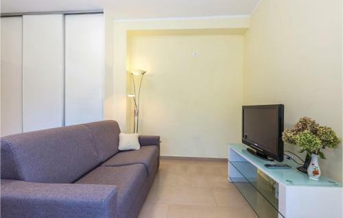 One-bedroom Apartment In Tribalj