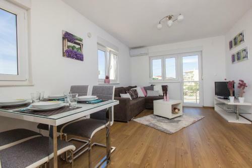 Apartments Gornje Starine