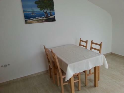 Apartment Tribunj