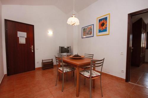 Apartment Seget Vranjica 5160d