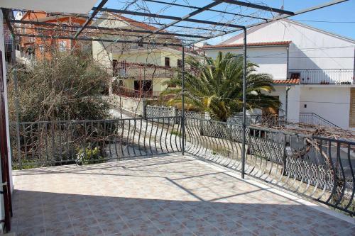Apartment Mastrinka 4836c