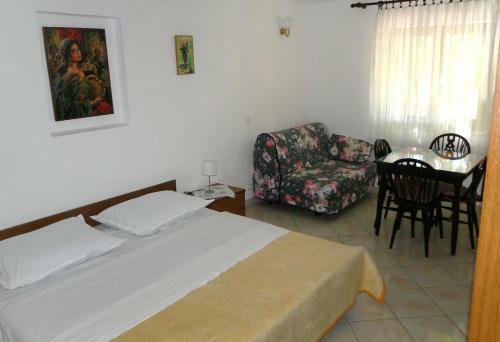 Apartamentos Studio Okrug Gornji 11374a