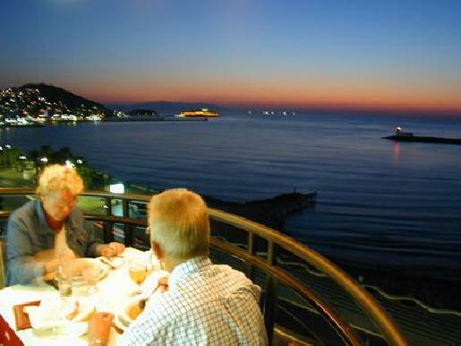 Hotel Grand Ozcelik (.)